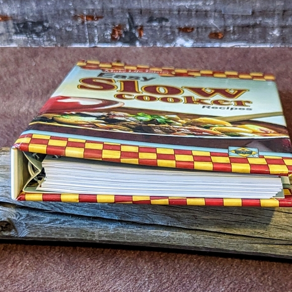 New Easy Slow Cooker Spiral Bound Hardcover Recipe Book - Picture 3 of 14